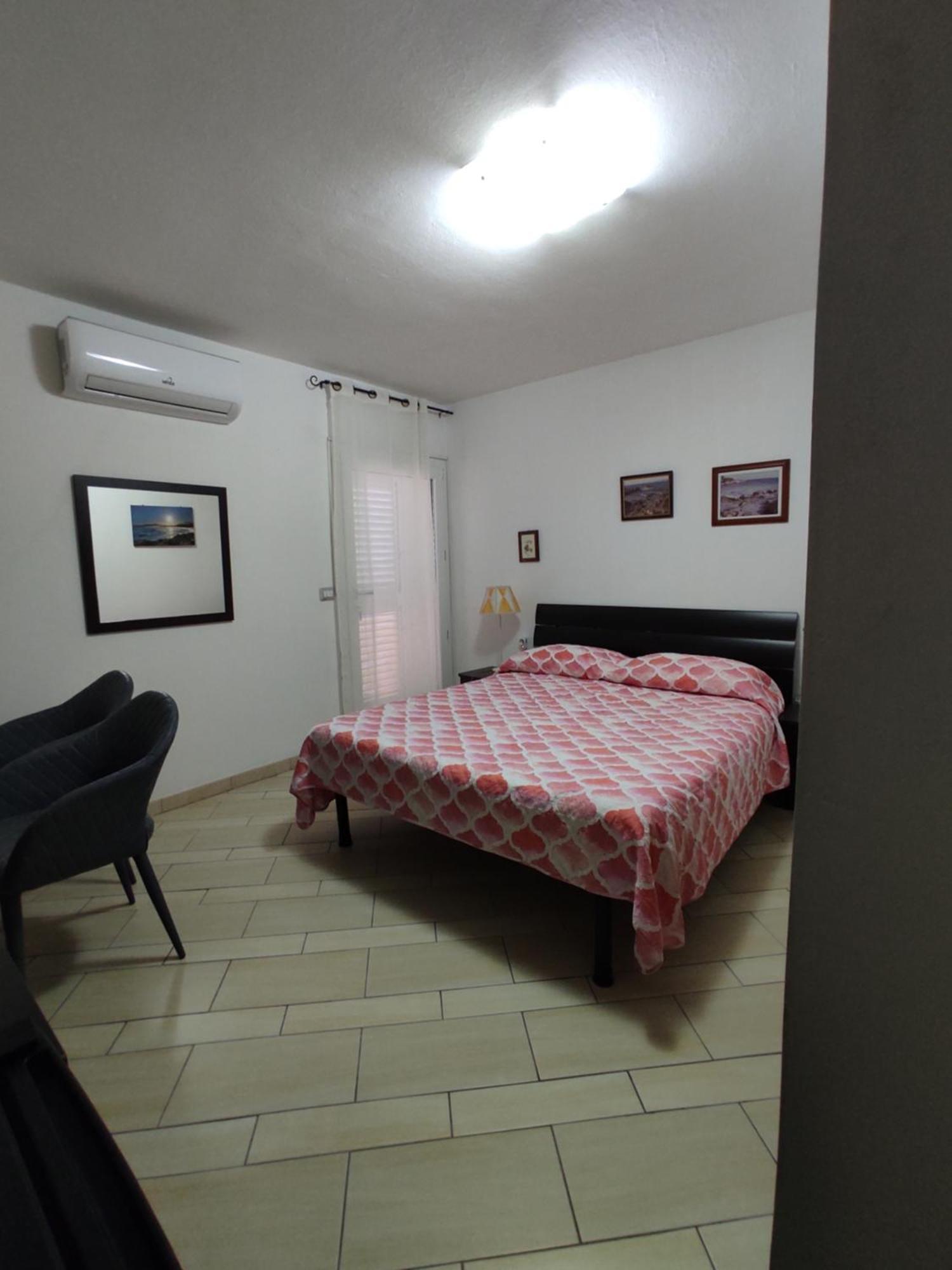 Villa Monolocale Wenge' à Siniscola Extérieur photo